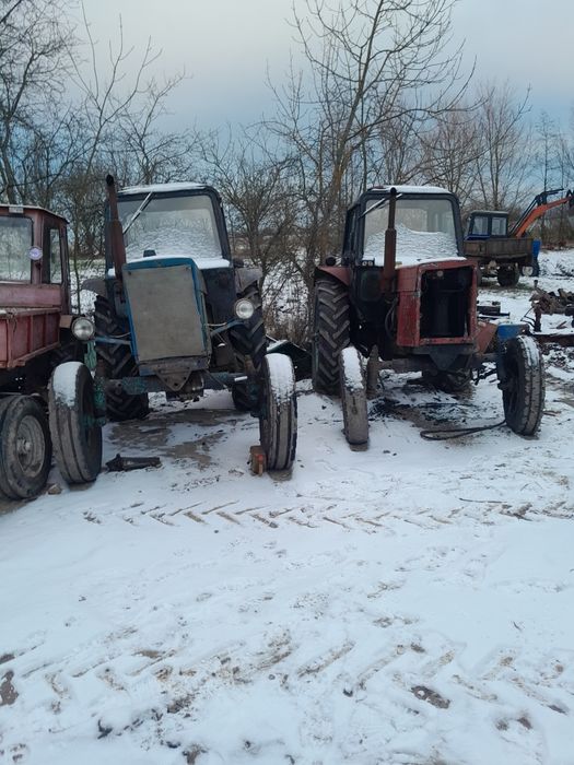 трактор мтз 80 в робочому стані