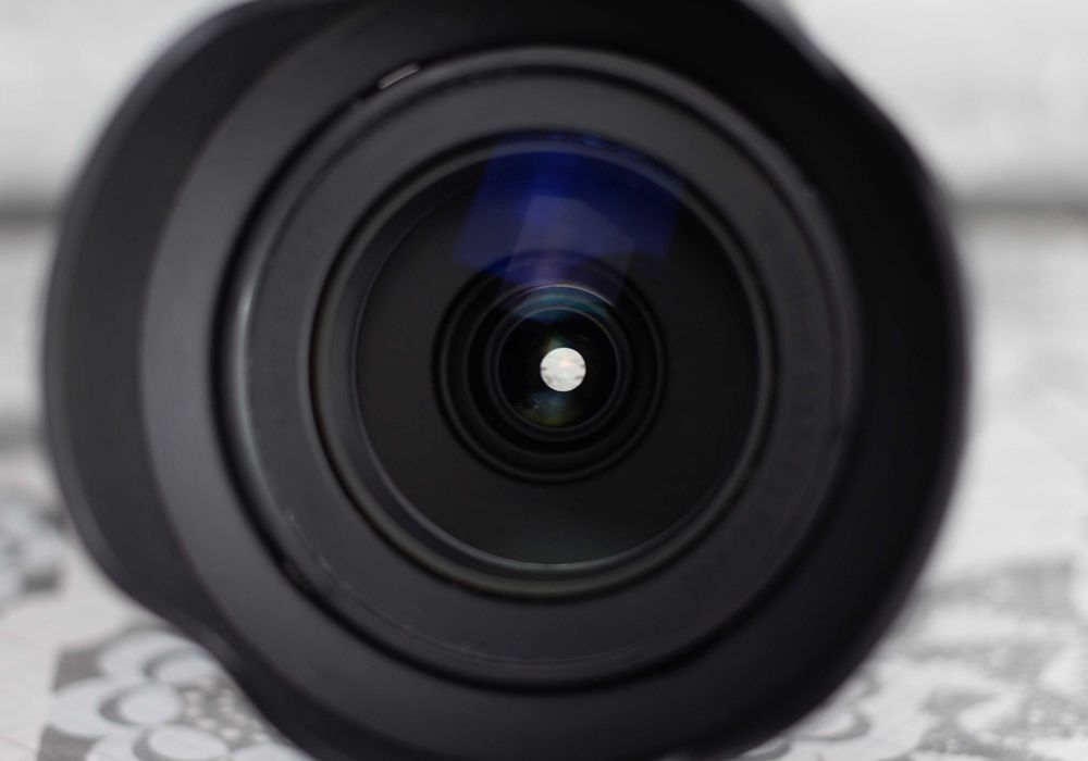 Sigma 18-200mm f/3.5-6.3 Macro (Canon EF-S)