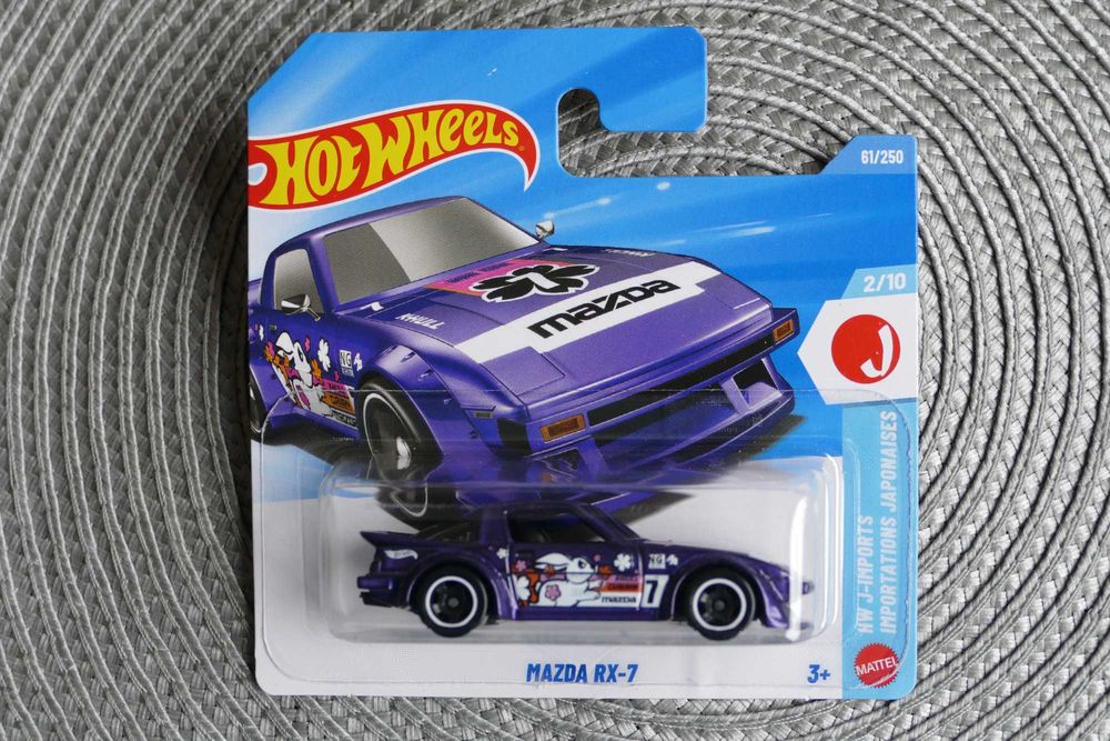 Hot Wheels autko "Resorak" MAZDA RX-7 edycja 2026r.