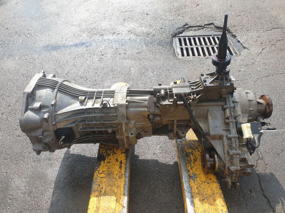 КПП Коробка + Роздатка Kia Sorento Hyundai H1 2.5 crdi D4CB