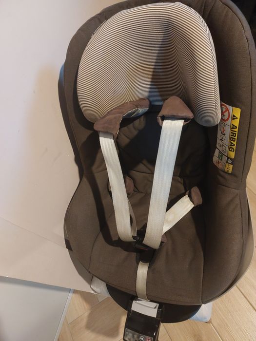 Fotelik samochodowy Maxi Cosi 2 wayfix