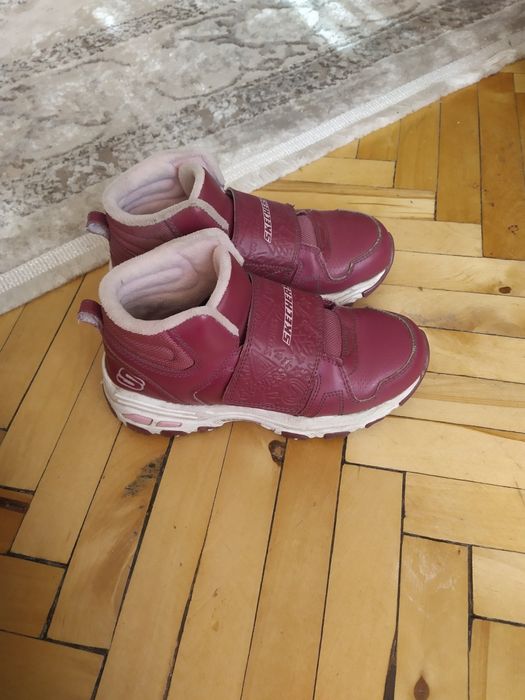 Черевички, кросівки утепленні Skechers