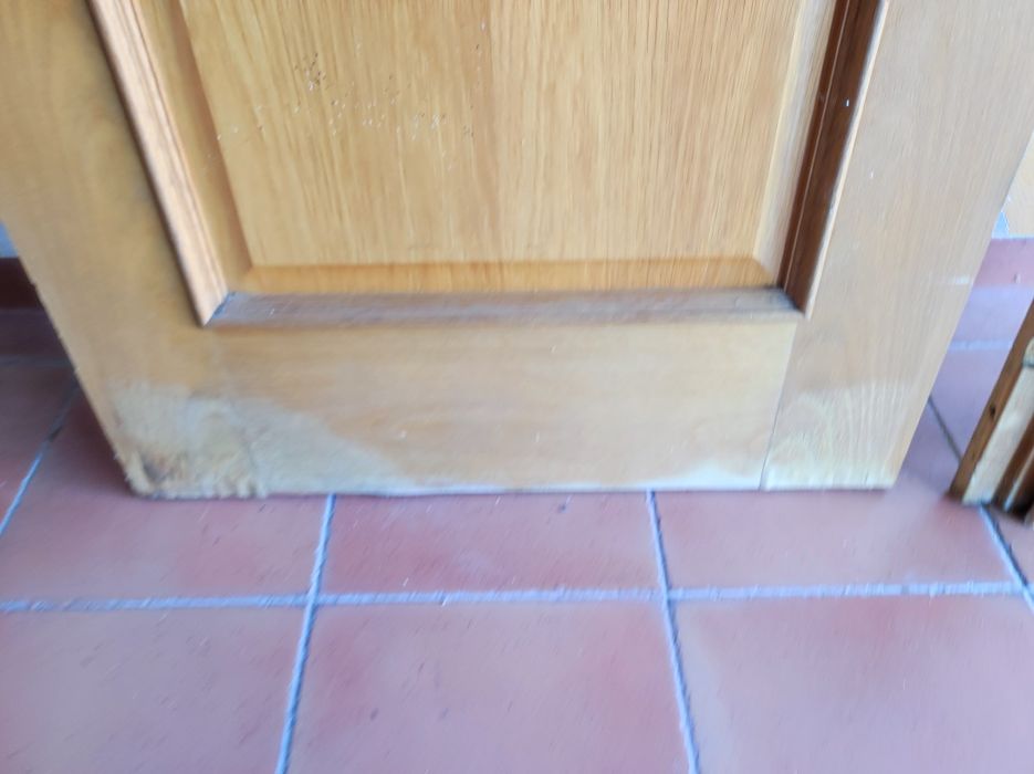 Porta com ombreira