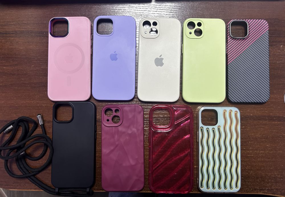 Чохли на iphone 13