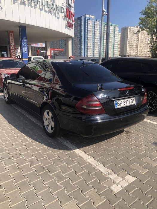 Продам Mercedes  Benz e211 2.2 cdi