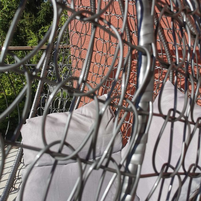 Duży wiszący fotel kokon z poduszką antracyt