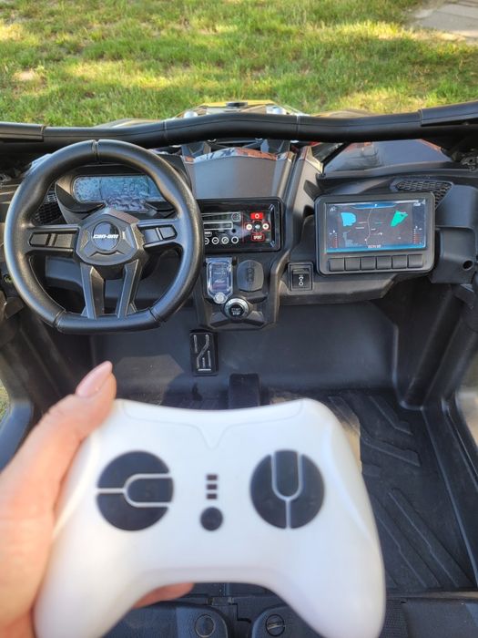 Samochod elektryczny Buggy Can-Am