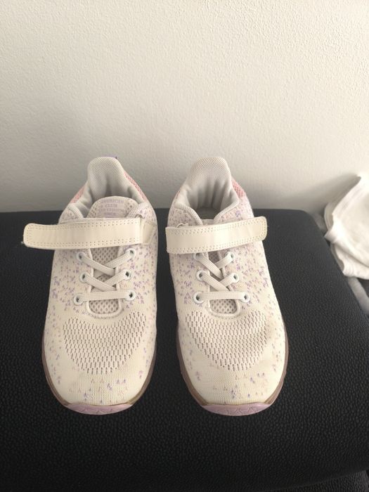 Buty sportowe dla dziewczynki