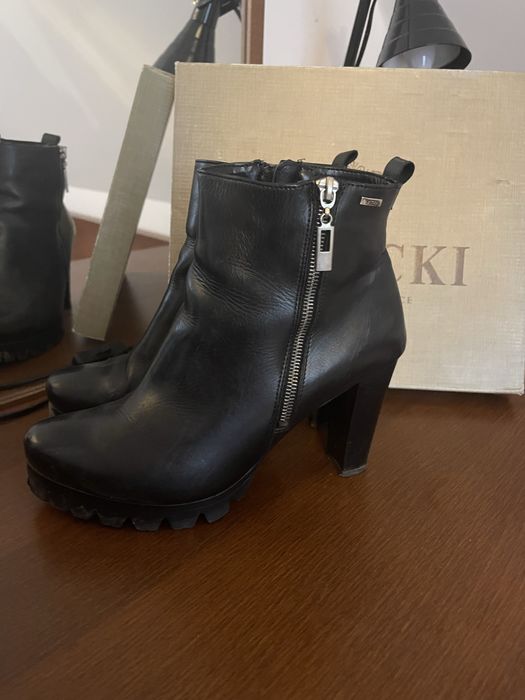 Botki Sztyblety Lasocki czarne na obcasie