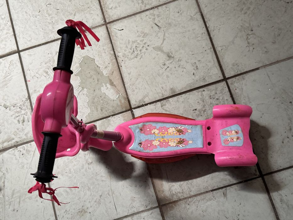 Trotinete usada para criança