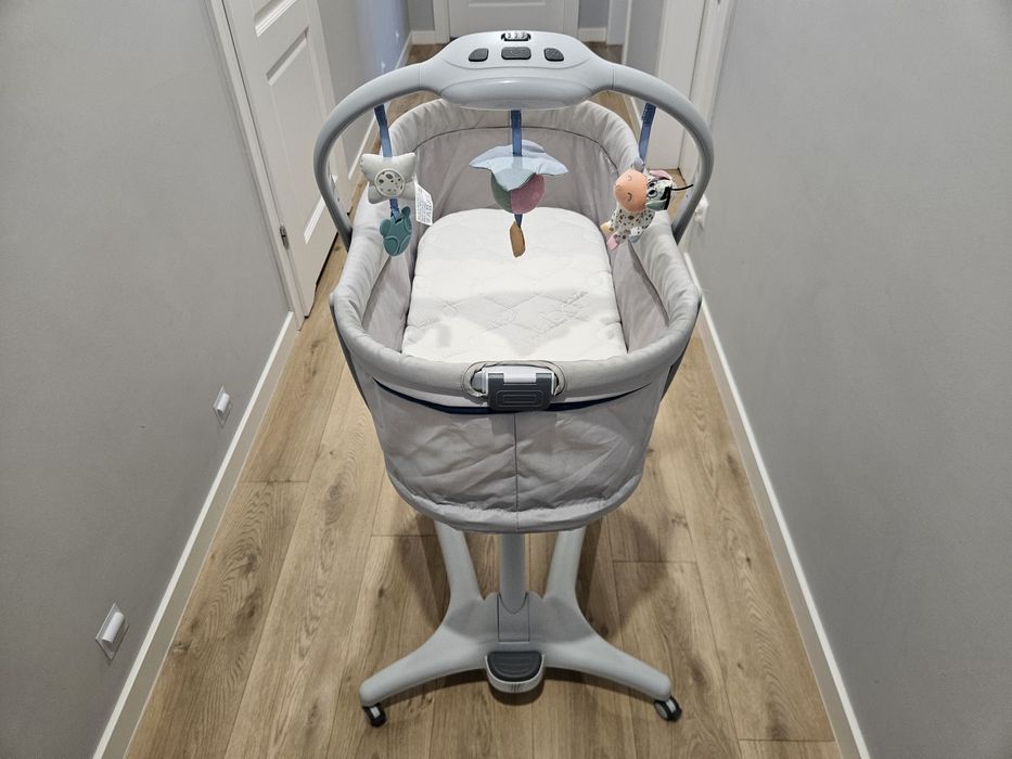 Chicco Baby Hug 4w1 + Materac