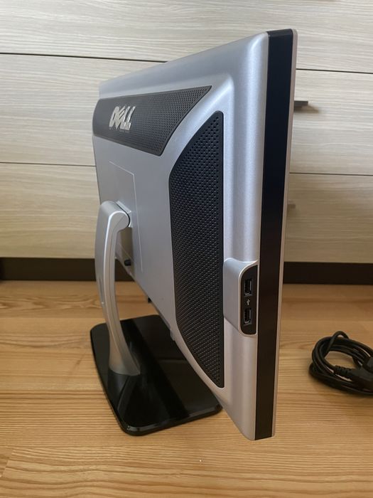 Monitor Dell 22 cale SP2208WFP Komputer PC Konsola