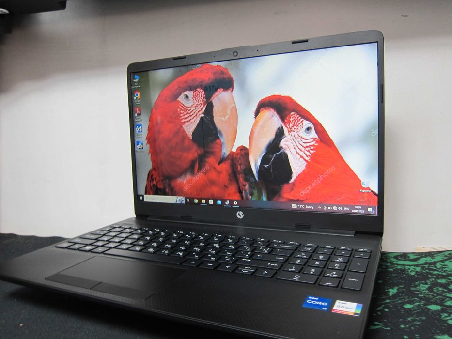 Hp 15T-dv300/Intel Core I5 1135G7 4.20 GHz/SSD 512 GB/Ram 12 gb DDR 4