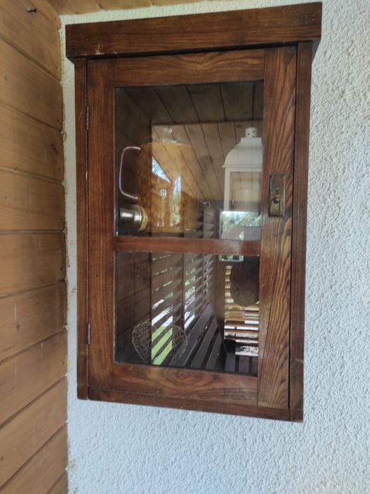 Szafka wisząca witryna