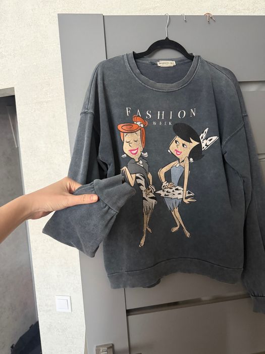 Стильний світшот із принтом Fashion Week
