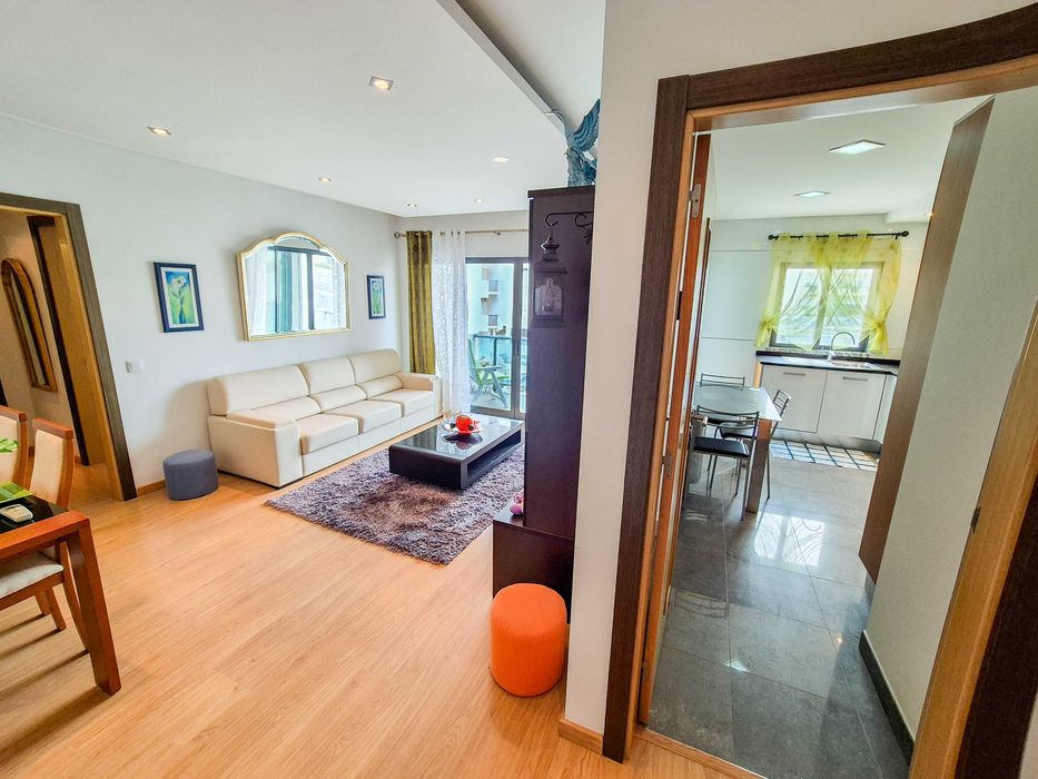 Apartamento T2 com A/C - Perto da Praia - Armação de Pêra