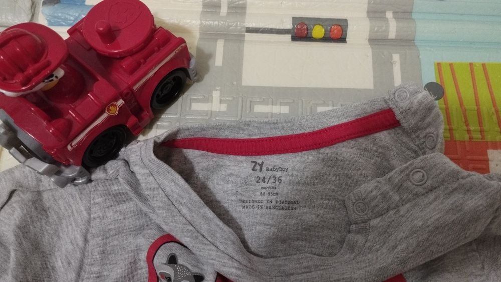 T-shirt manga comprida 24-36 meses