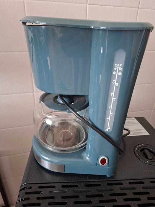 Cafetera para doar em estado de funcionamento