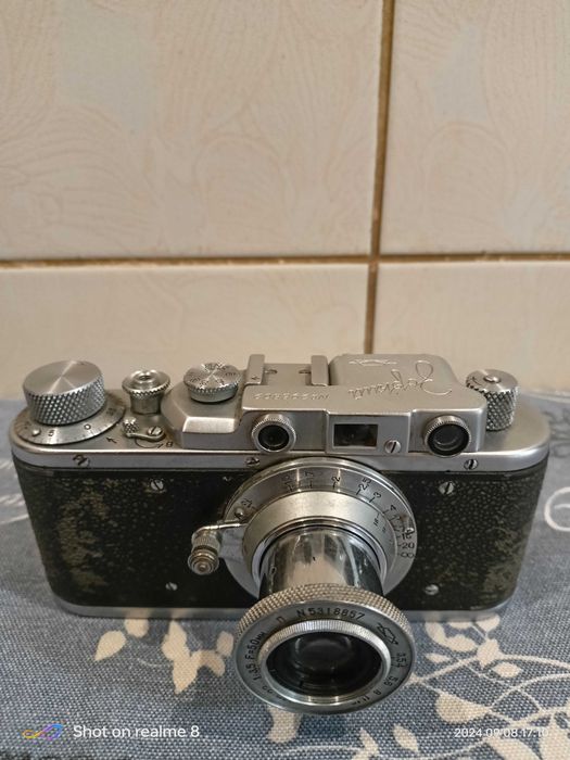 Фотоаппарат Зоркий 1, Индустар 22