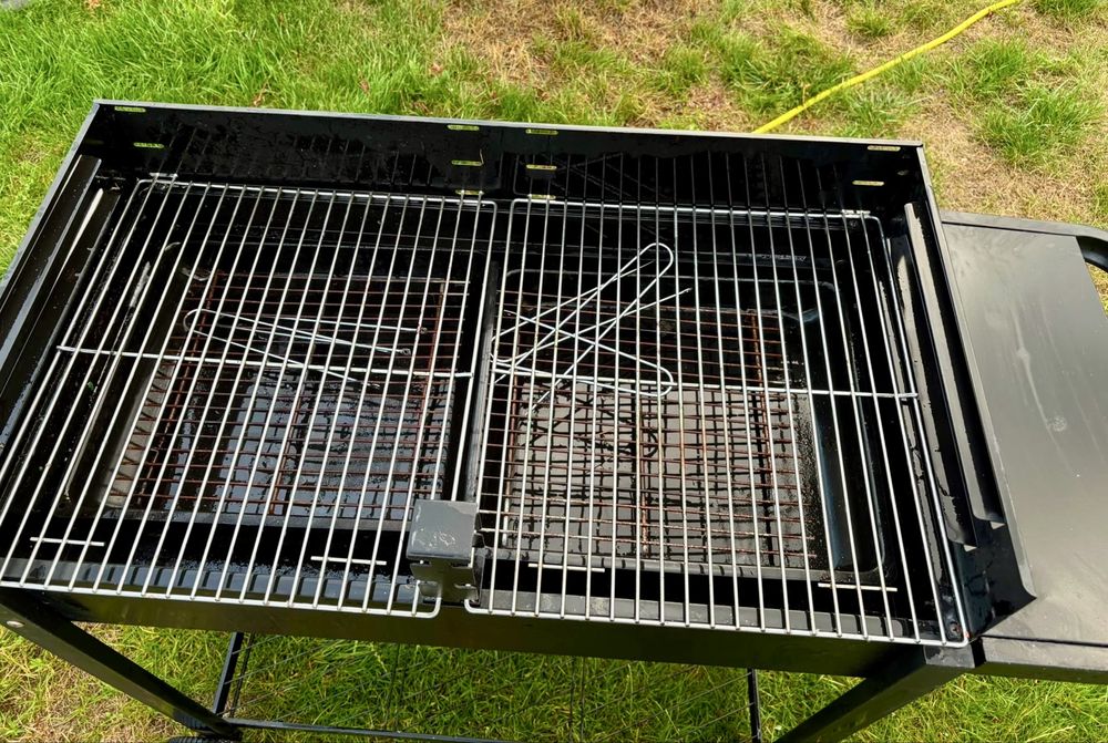 Grill węglowy Blooma 47,5 x 84 cm