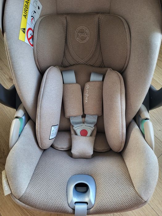Cybex Cloud T i-size Plus