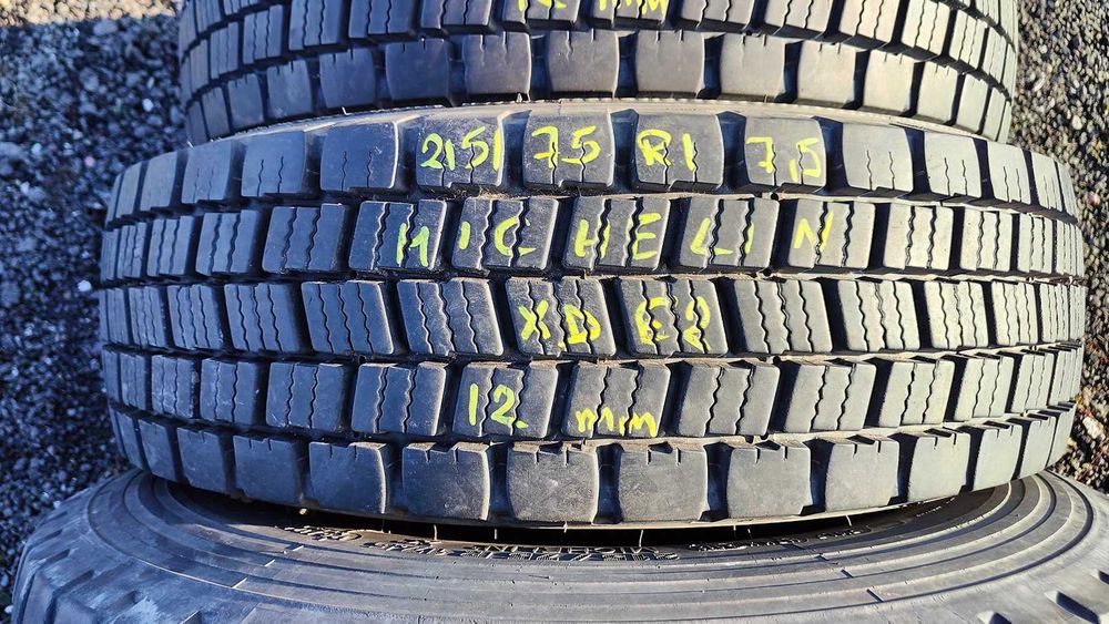 Opony 215/75R17,5 MICHELIN XDE2 12mm x4