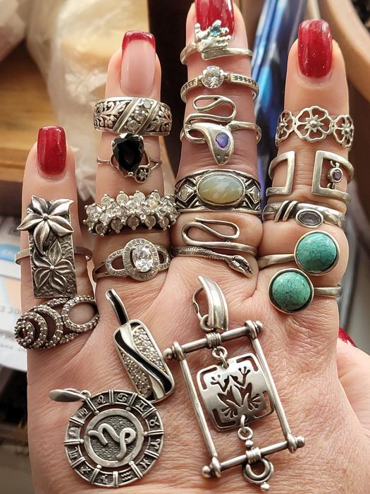 Продам серебро 925 пр.