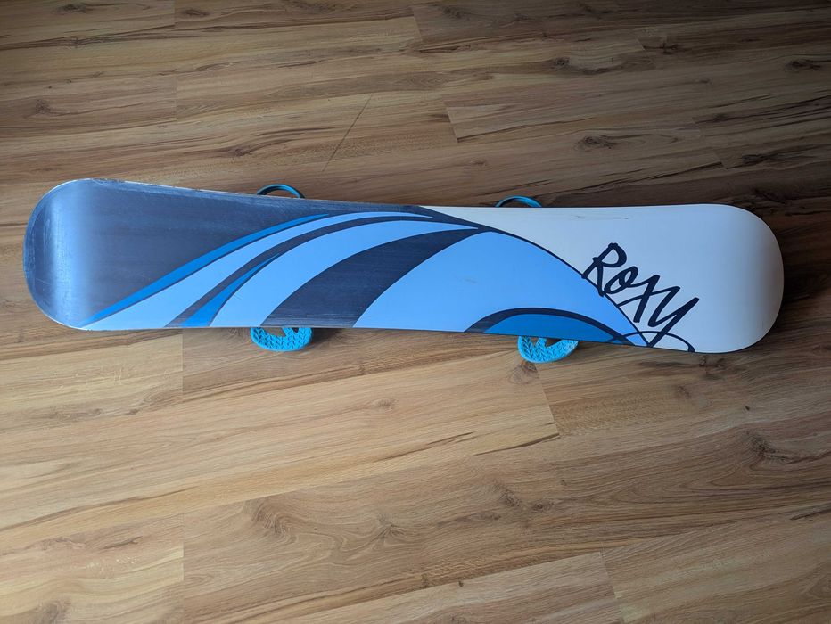 Deska snowboardowa Roxy + wiązania Burton