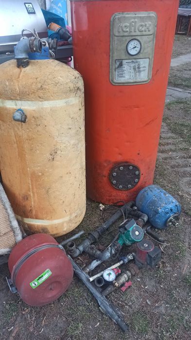 Sprzedam zbiorniki ciepła woda