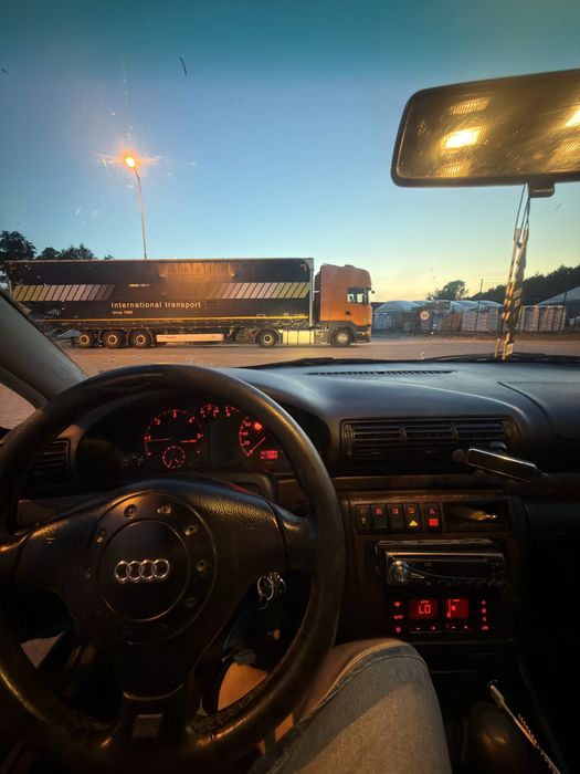 Audi A4 B5 1.9 TDI 110 KM AFN 1996