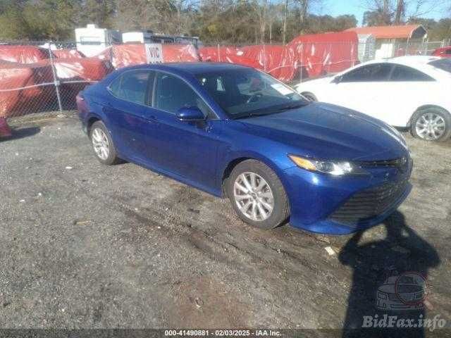 Авторозбір шрот запчасти Toyota Camry тойота камри 70 бампер ручка