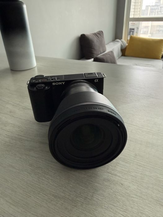 Sony ZV-E10 + Sigma 16mm f/1.4 DC DN