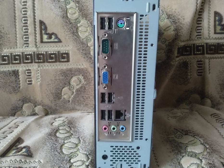 Системный блок mini-ITX