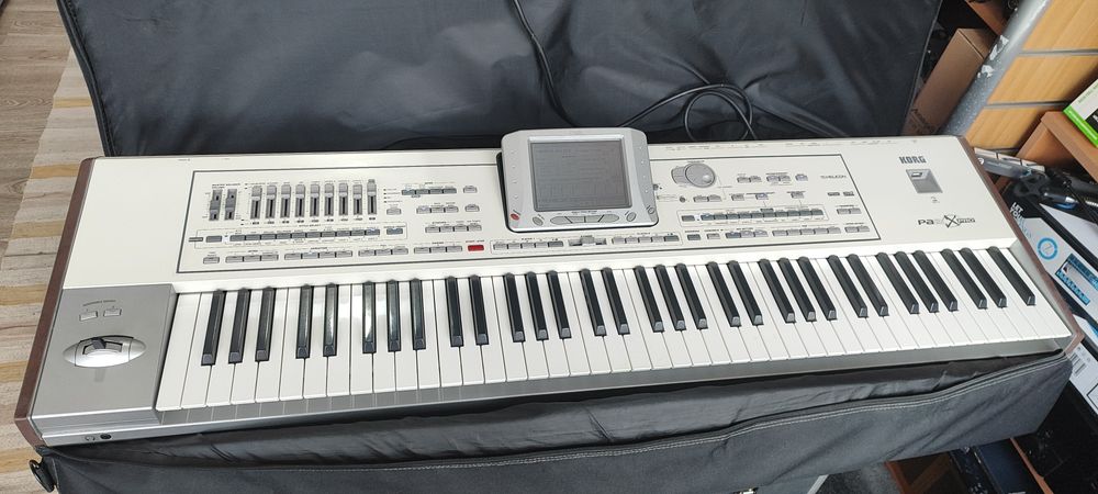 Korg PA2X Pro igual a novo