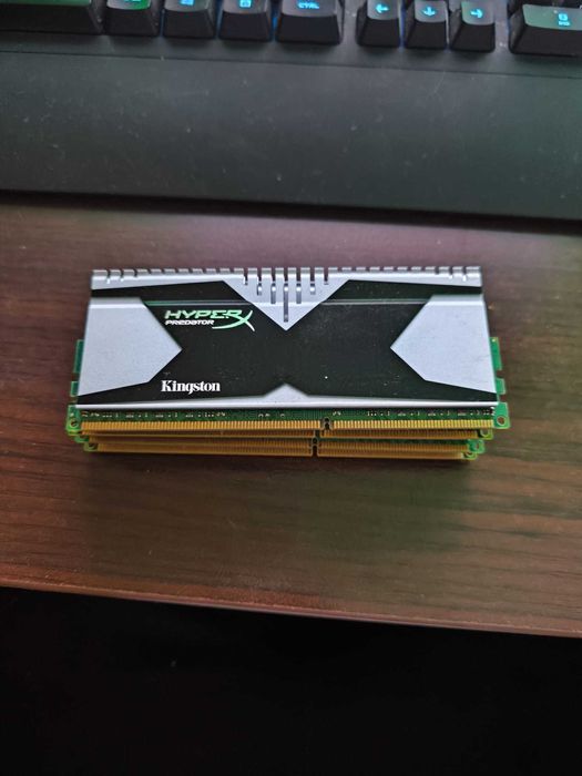 Pamięć HyperX Predator DDR3 16 GB 1866MHz CL9