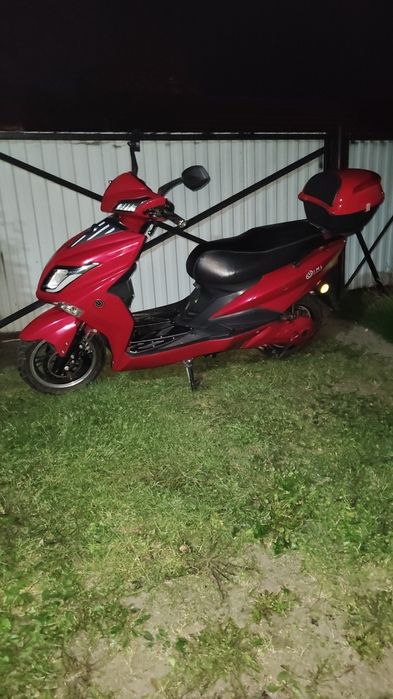 Skuter Elektryczny SUNRA/HAWK50. Niski przebieg.Bezwypadkowy.