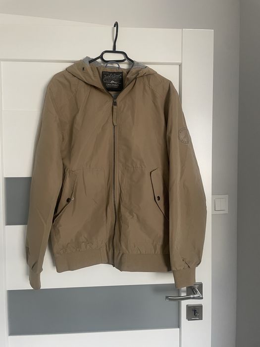 Beżowa kurtka męska r.m  Jack & Jones
