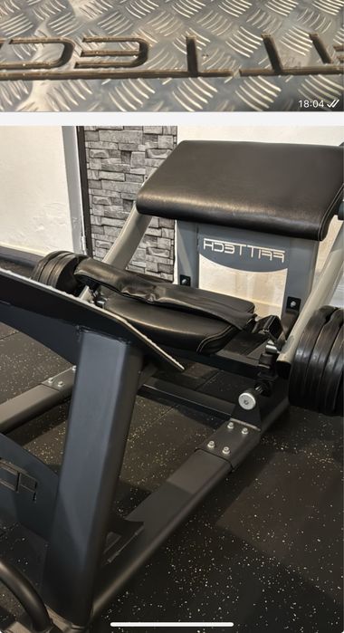 Venda de Maquina de musculação  HIP THRUST