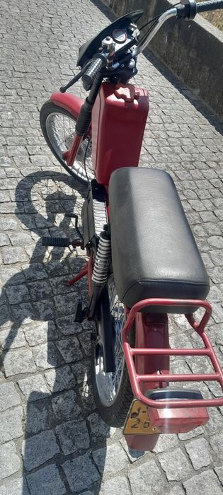 Ano 89 Morini matricula  camararia com declaração assinada e copia do Bi  2 mudanças  de pé