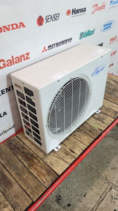 Наружный блок кондиционера SAMSUNG