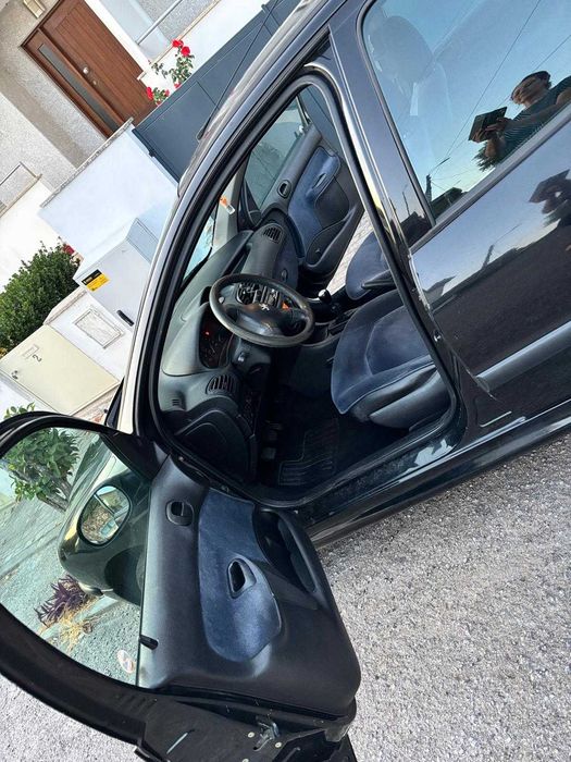 Peugeot 206 — fotografia 10