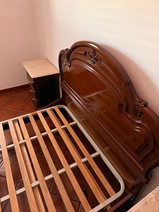 Quarto completo (madeira)