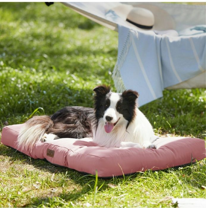 Bedsure wodoodporna poduszka dla psa rozmiar XL 111x98x10