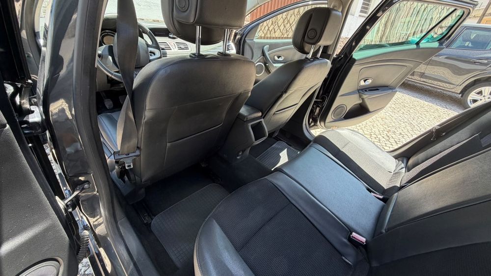 Renault Mégane — fotografia 10