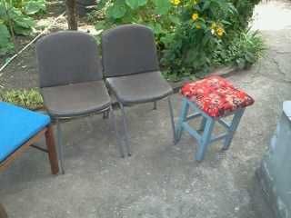 Стулья бу .Стол новый .Читайте описание