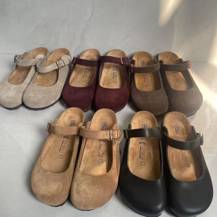 Жіночі сабо / босоніжки в стилі Birkenstock