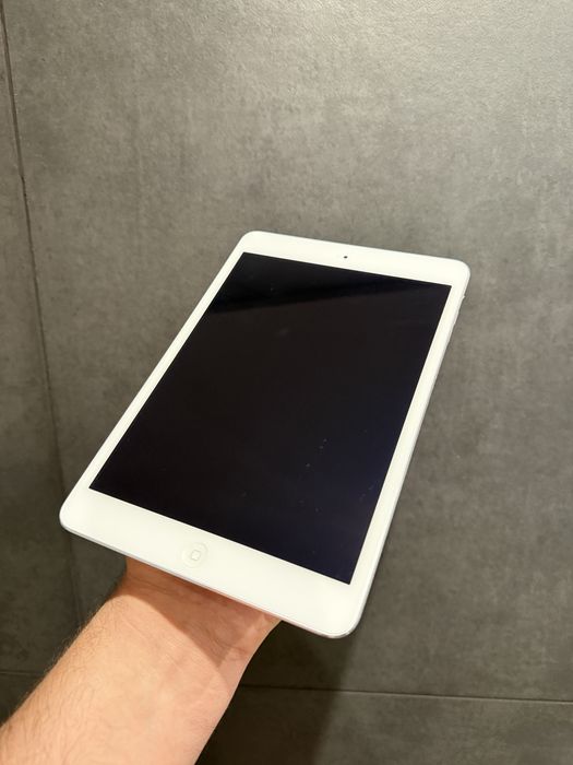 iPad Mini 2 Retina 32gb Wi-Fi Silver (79)