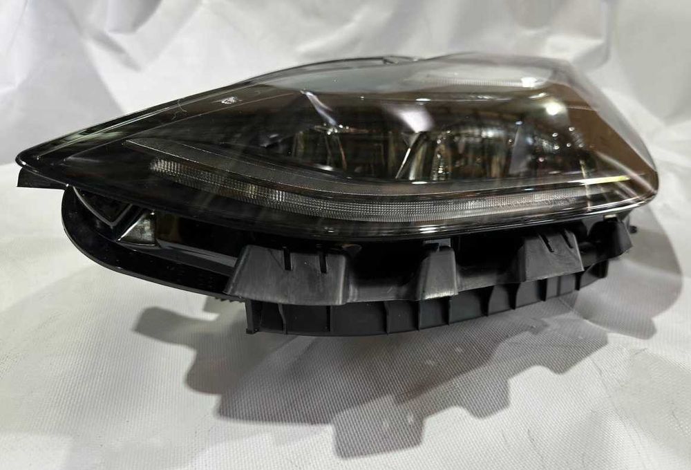 фара Tesla Model 3 Model Y Тесла