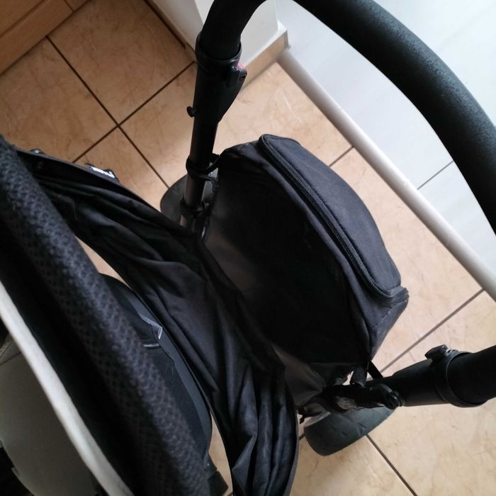 Trójkołowy jeździk pchacz rowerek SmarTrike