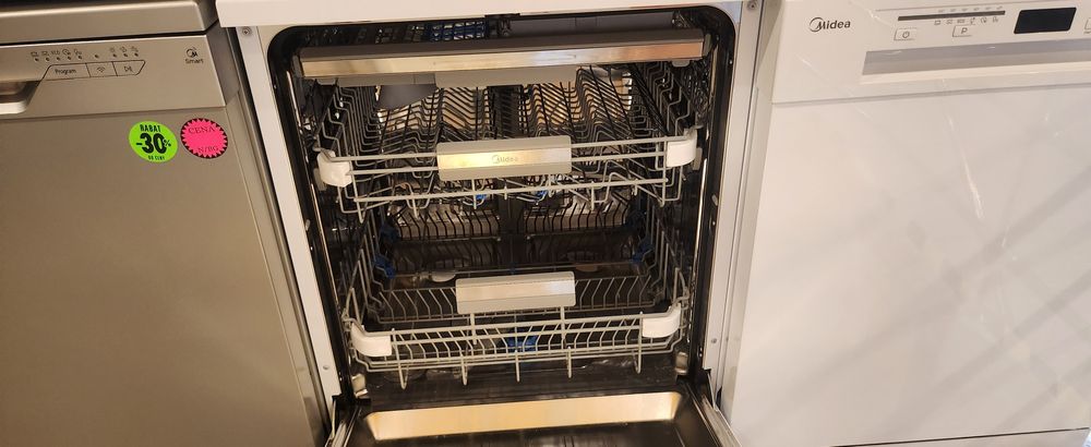 JANKI, ul. WSPÓLNA 6 Zmywarka Midea 3szuflady